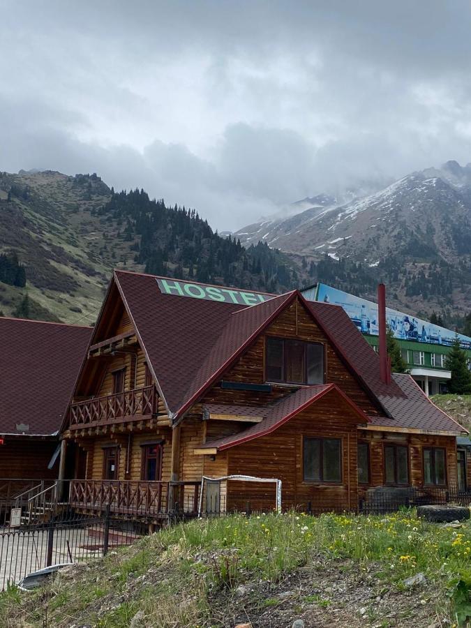 Hostel Shymbulak Almaty Bagian luar foto